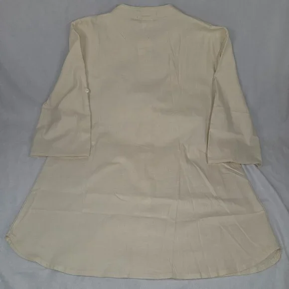 Beyond This Planet Top - Picture 2 of 3